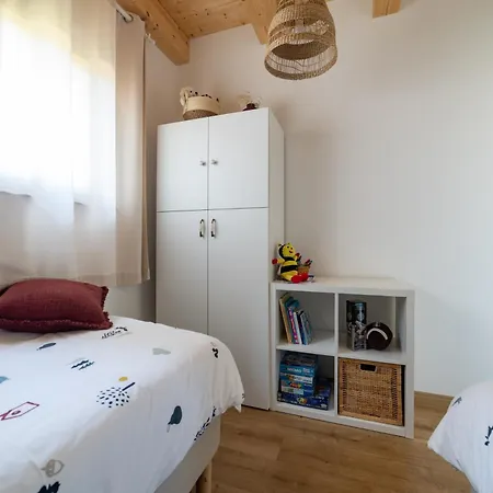 Bee In Forest דירה *