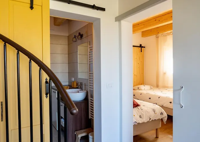 Apartma Bee In Forest Pivka